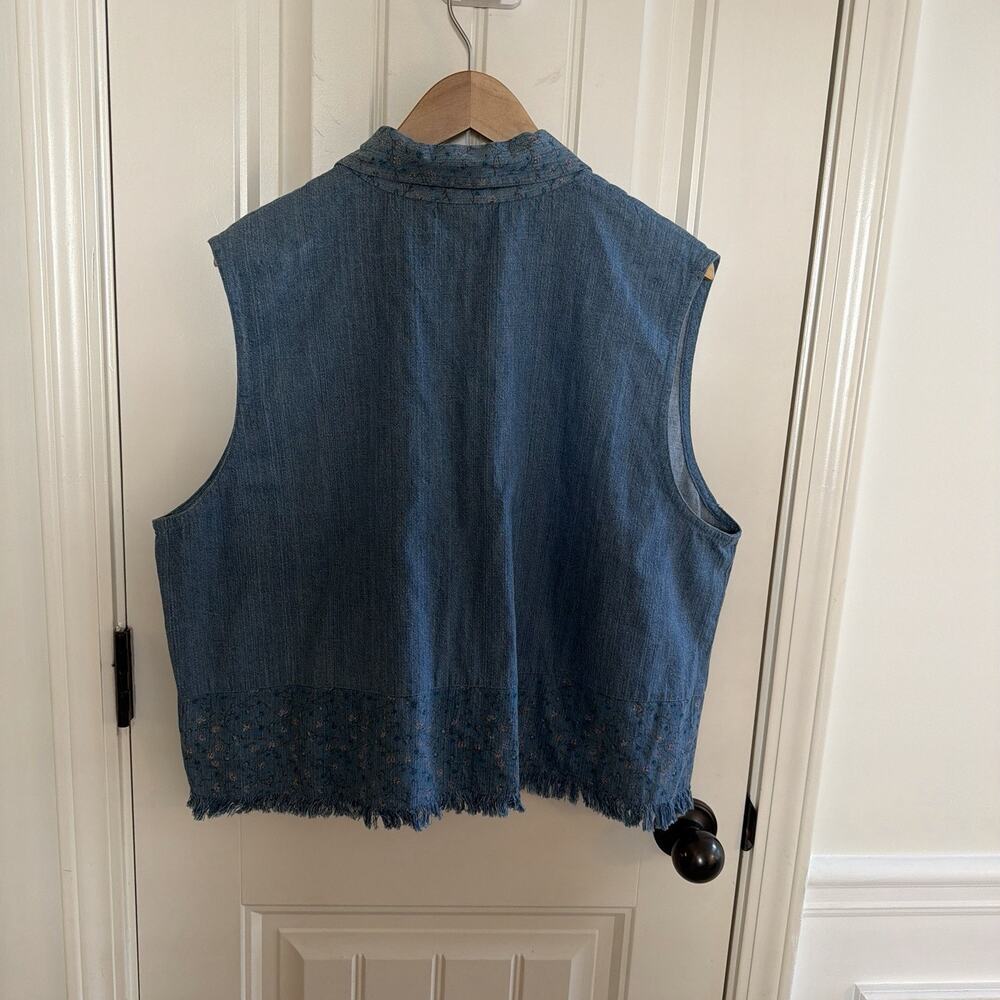 NWOT Vintage Two Twenty Denim Sleeveless Floral Fringe Button Top Women’s Sz XLG - Picture 6 of 10